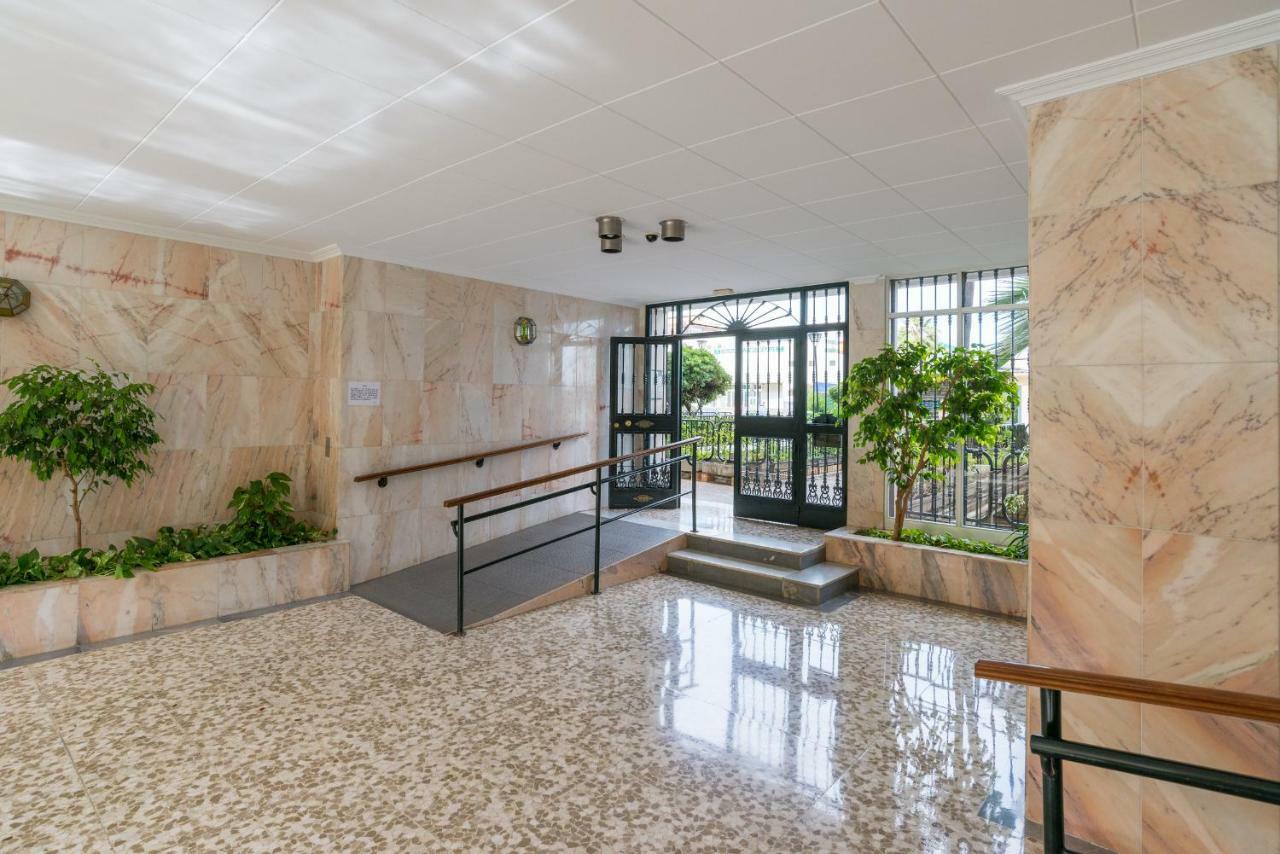 Gran Apartamento 4 hab. 8 pers. Parking incluido Málaga Exterior foto