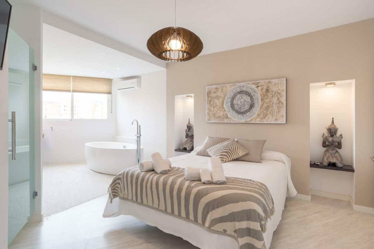 Gran Apartamento 4 hab. 8 pers. Parking incluido Málaga Exterior foto